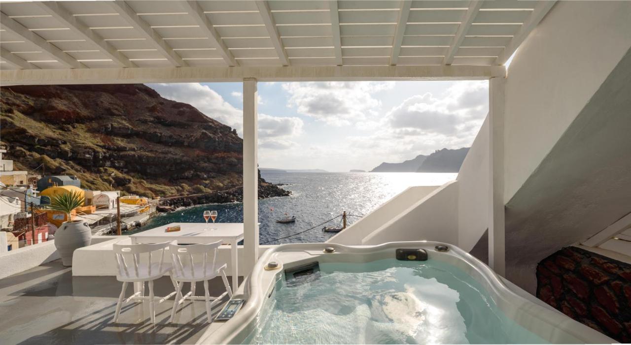 Amoudi Villas Oia Pokoj fotografie